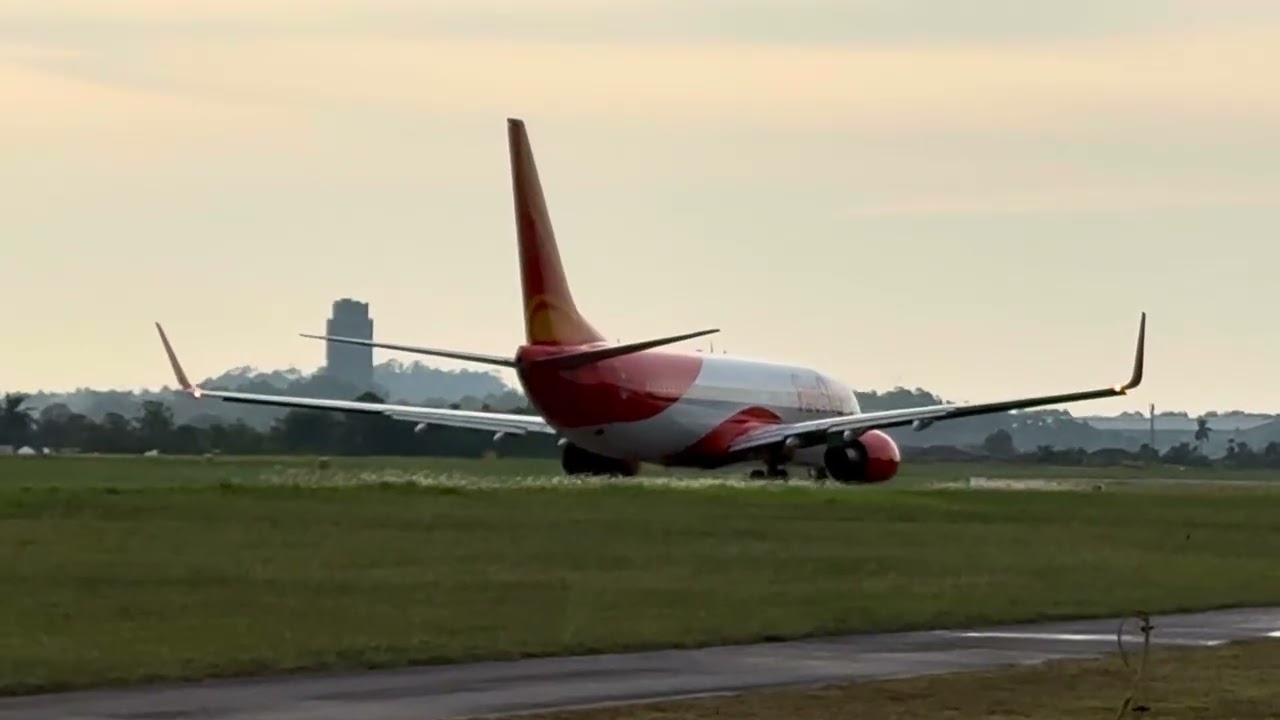 FY3678 departing for SIN