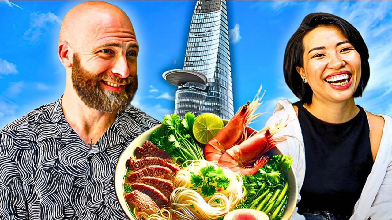 Saigon's Best Food Tour!! Vietnamese Food You Must Try!!