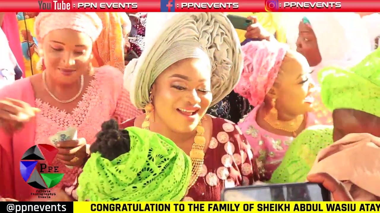 Alhaja Sheidat Fatimah Al Jafariyah Live Performance at the Naming Ceremony of Sheikh Jaqmal 2 of 2