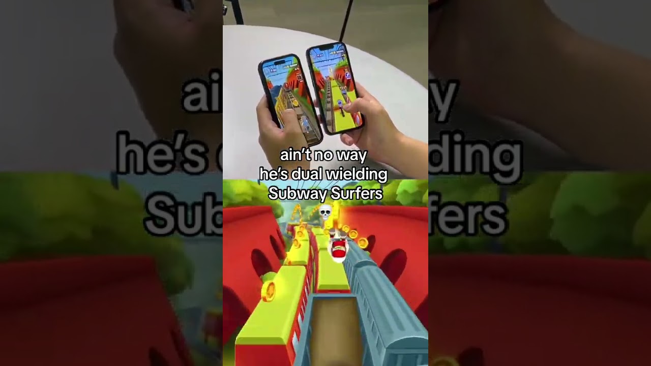 Subway Surfers on 2 phones is wild #subwaysurfers #subwaysurfersclassic