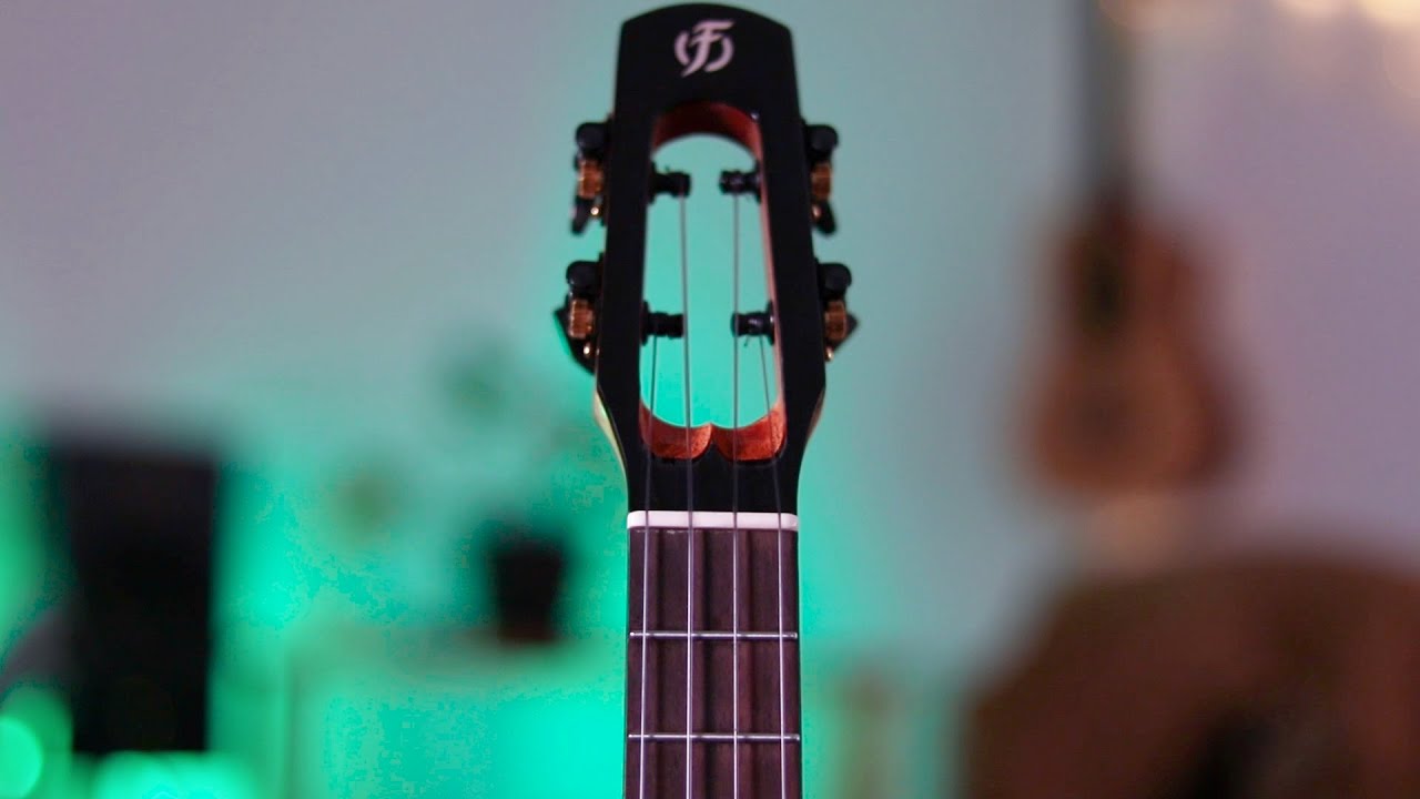 Flight Voyager - Ukulele Unboxing (Tenor EQ-A)