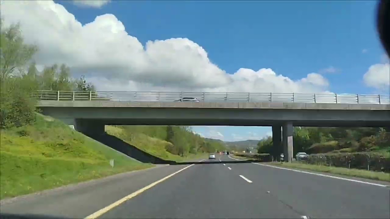Dublin Airport to Belfast city centre