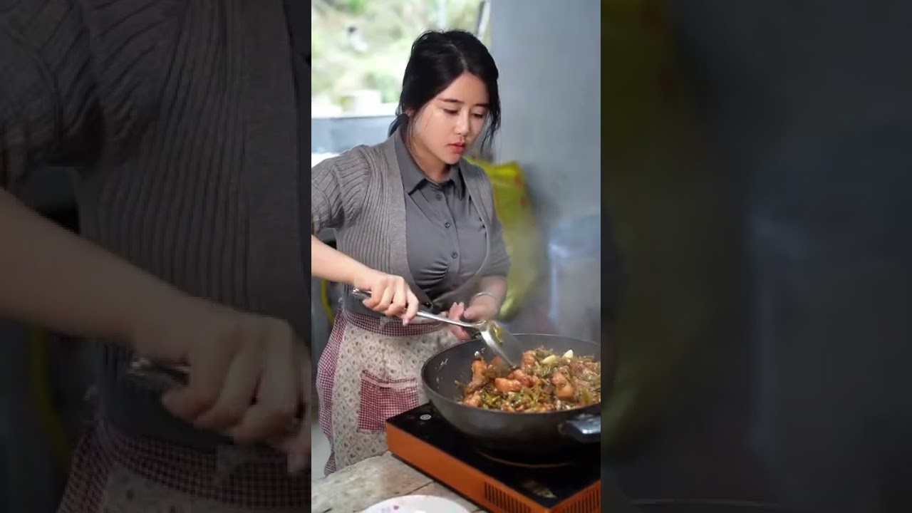 Visit old parents and cook them foods | Chinese Countryside Cooking | 2022-11-14