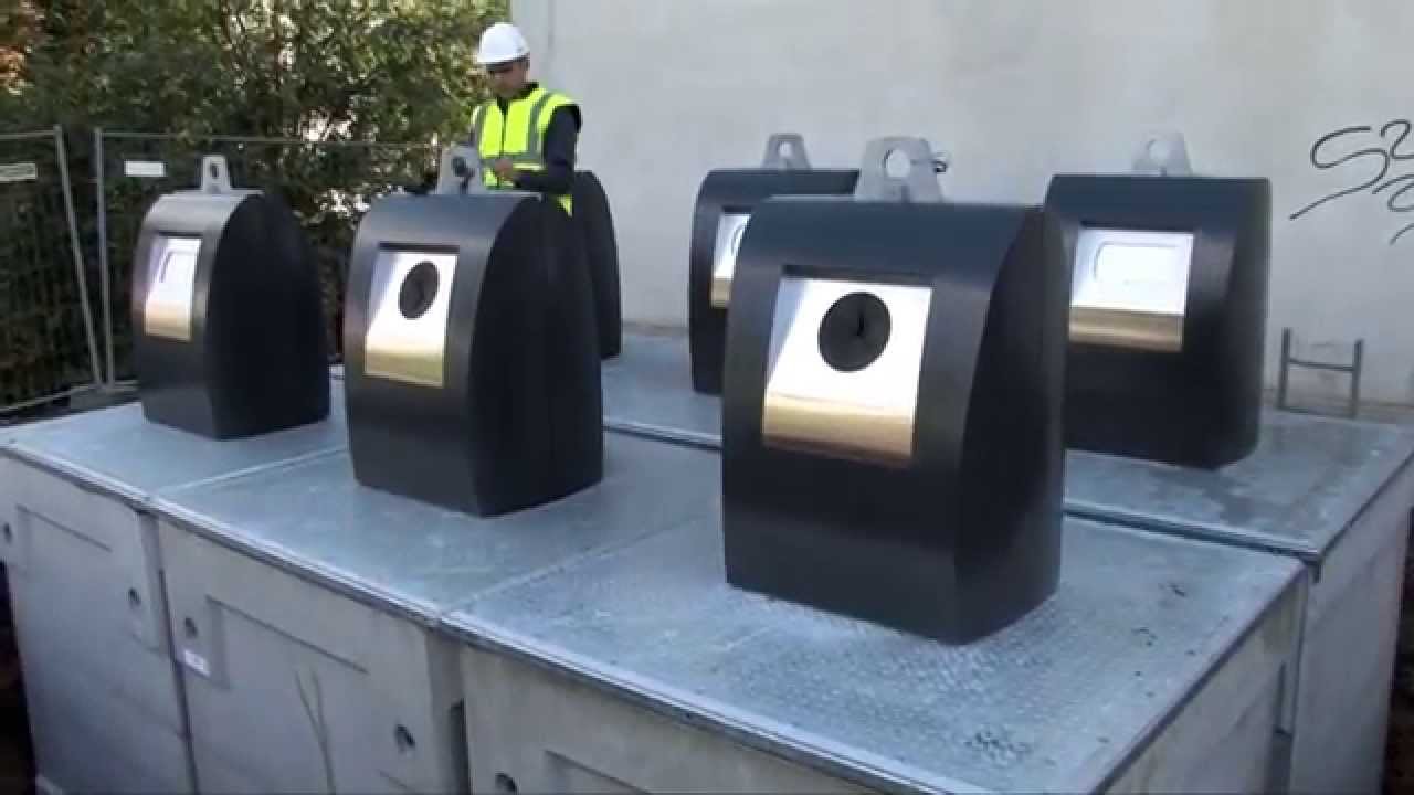 Installation de conteneurs enterrés