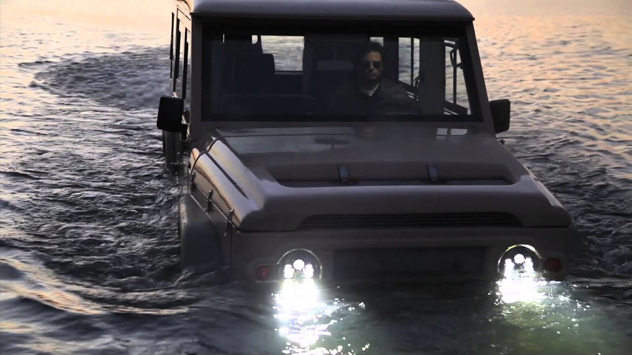 Amphibious 4x4: The Amphicruiser