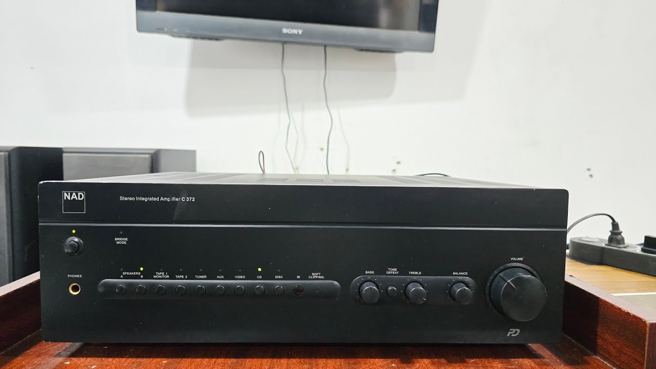 NAD Stereo Integrated Amplifier C 372/For Sale/Infinity Audio/Contact 94433 70602 