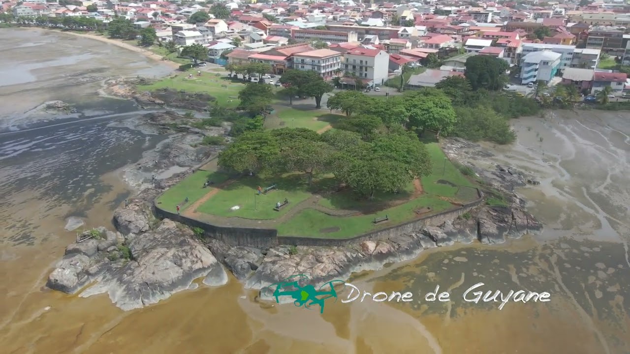Drone de Guyane