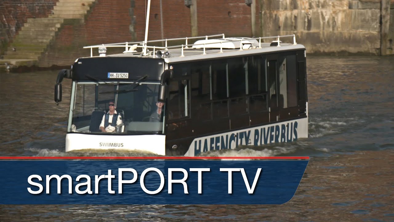Floating bus | the new Hafencity Riverbus