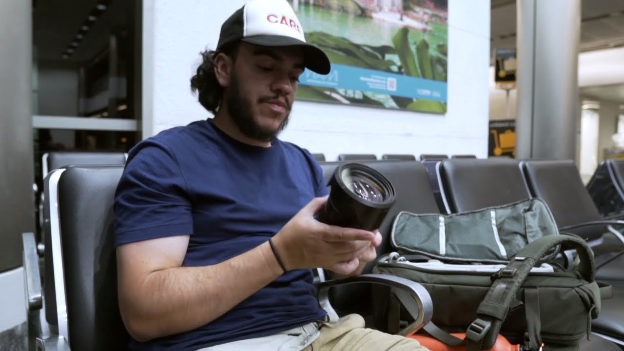 Whats in my camera bag 2020?! | Photojournalism Camera Gear