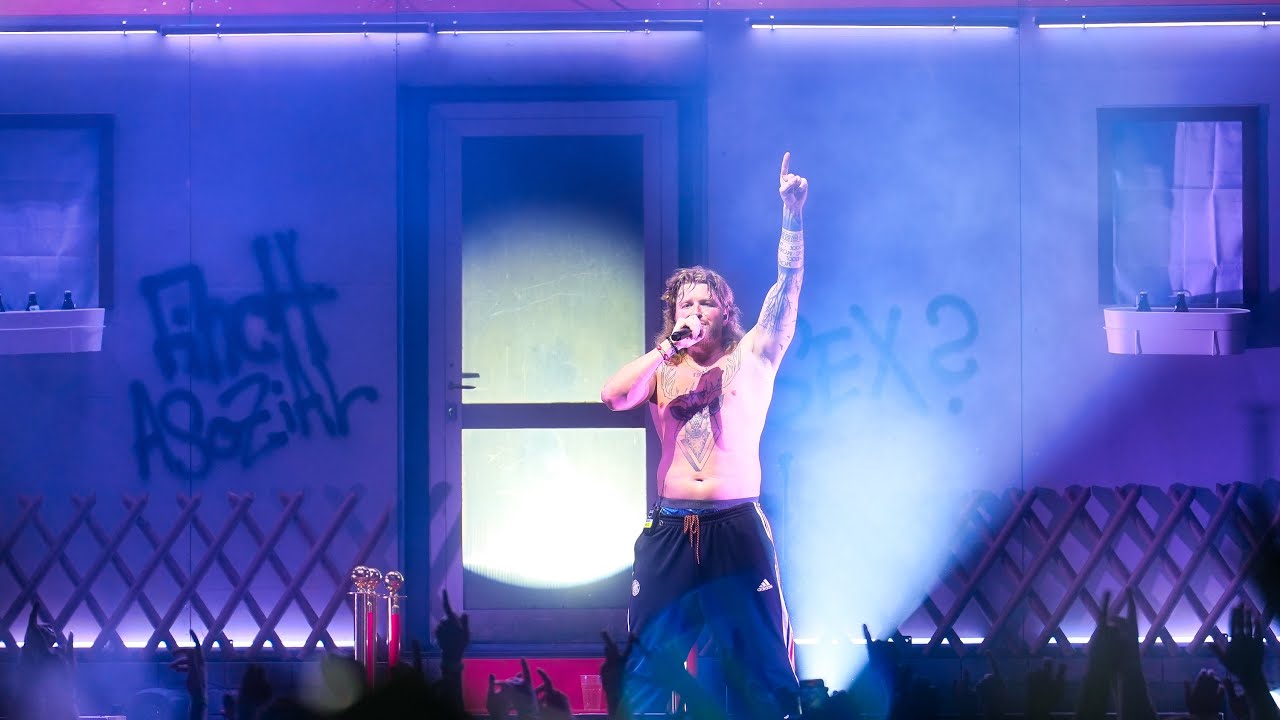 FiNCH • Dorfdisko Reunion Tour • Stage & Lichtdesign, Audioproduktion und Tour-Life