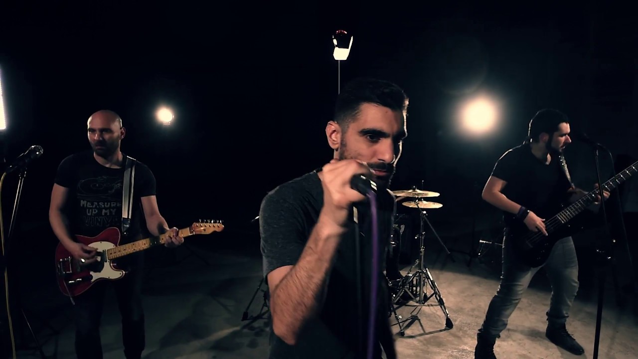 Black Circus - The Fuss