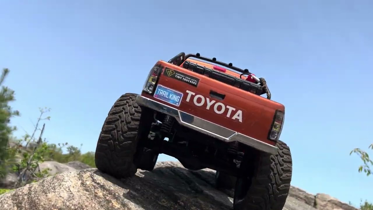 Vanquish VS4-10 builders kit | TOYOTA TACOMA ep. 1