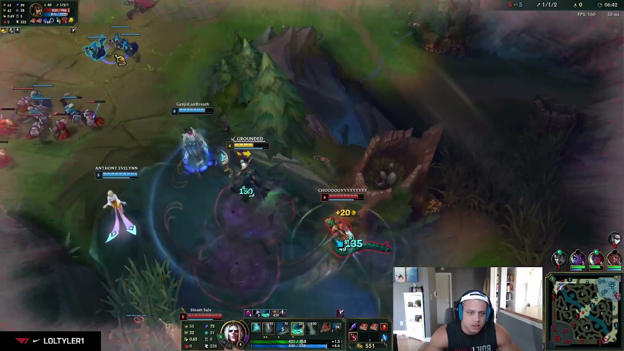 I've never seen a man have this much fun playing League of Legends