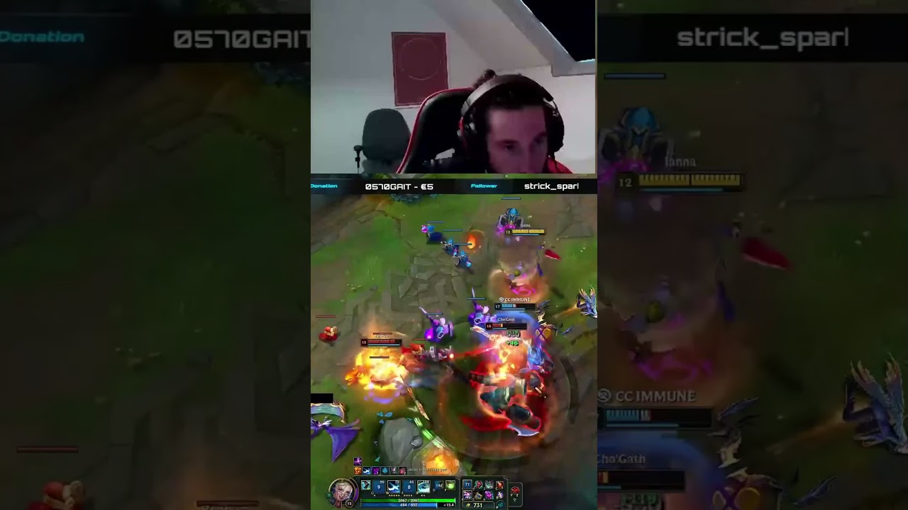 This seems LEGIT! Olaf 1 v 4!? #leagueoflegends #twitchstreamer #gaming #league #gamingvideos