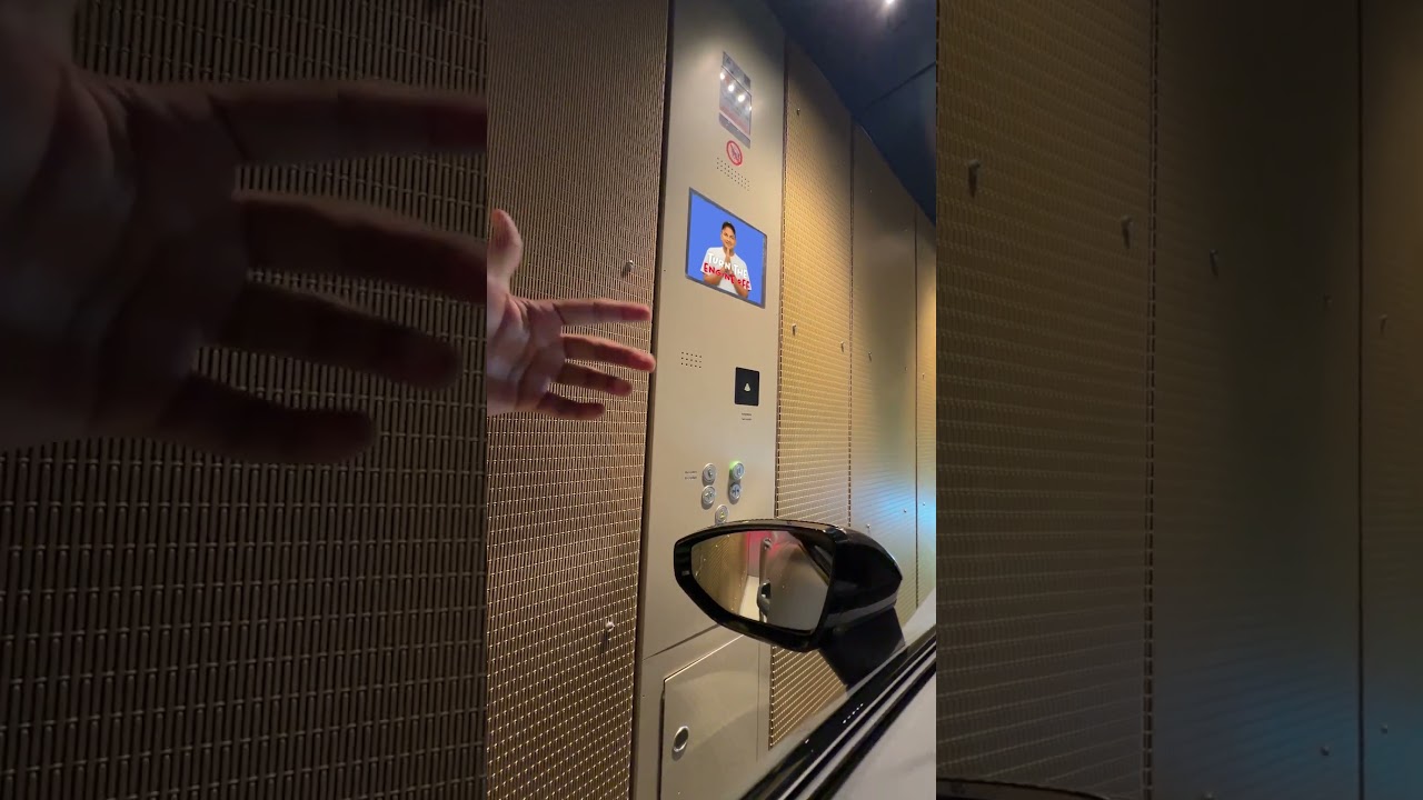 Fastest Audi parked in my Hotel Room | Gagan Choudhary #automobile #Luxury