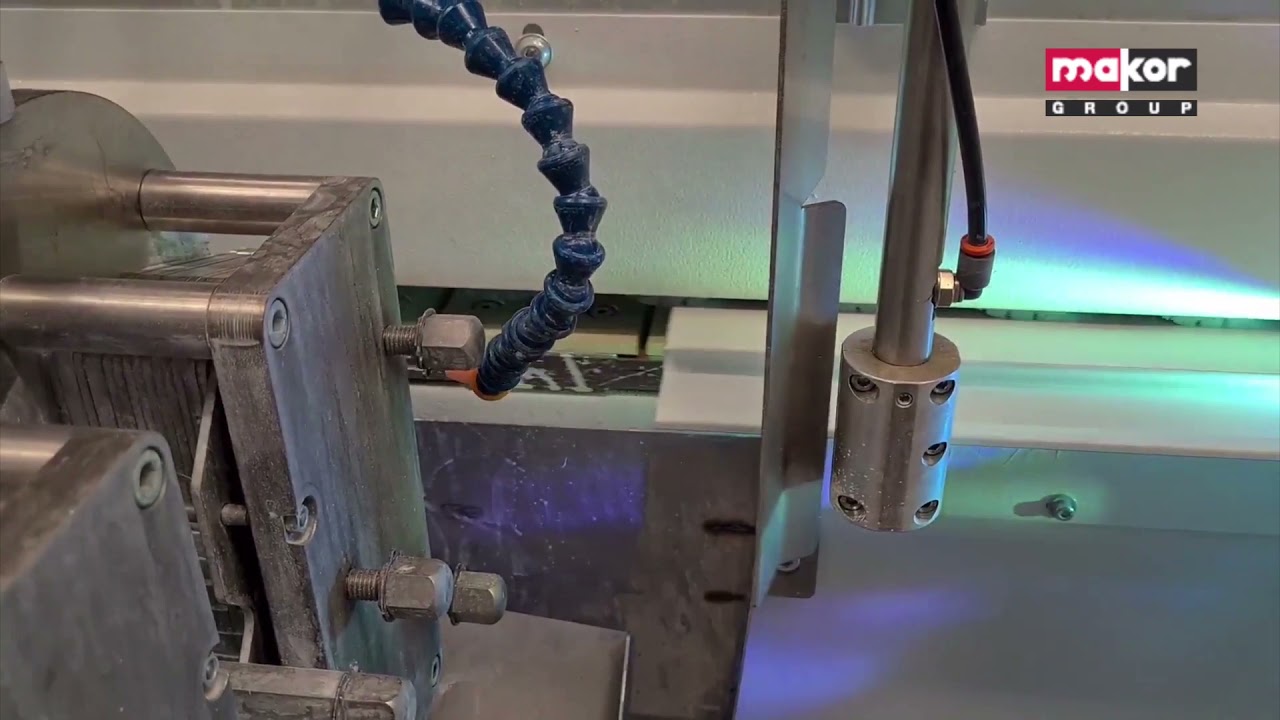 A new way to produce bathroom cabinet doors. The Gemini cycle and Cersanit case.