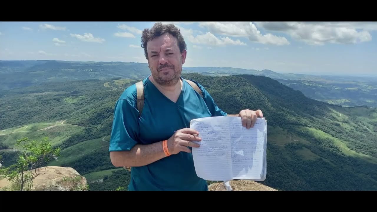 De Moto ao Pico Agudo – 180km de Estrada e 2 Noites Acampando nas Alturas! 🏍️⛰️