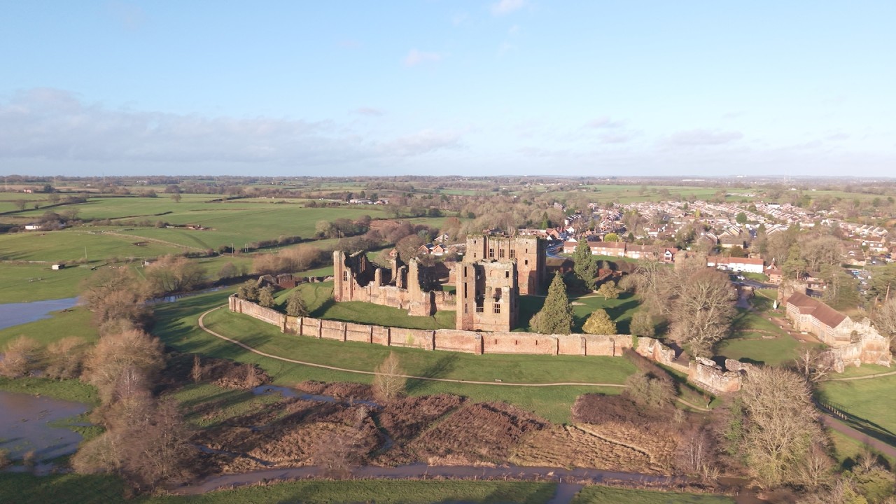 Kenilworth Castle bathed in midwinter sunshine