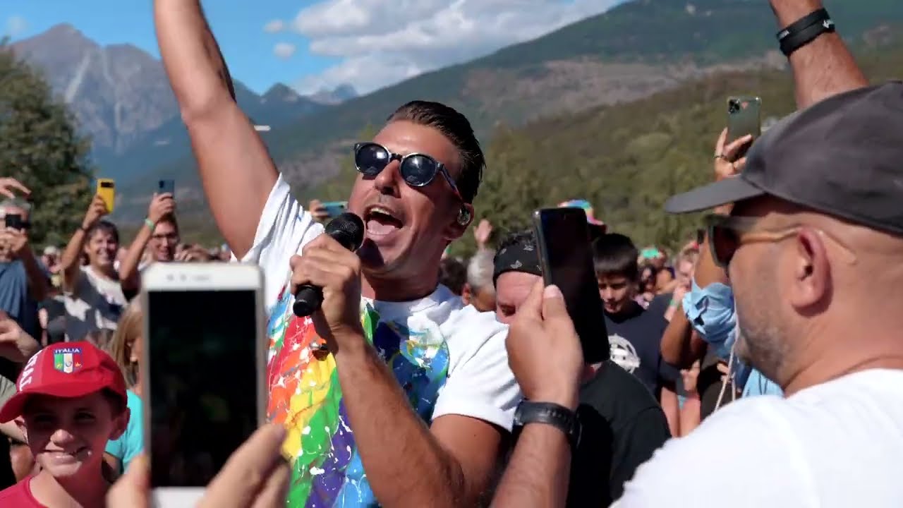 Concerto di Francesco Gabbani al Col d'Arlaz (Montjovet - Musicastelle 2022)