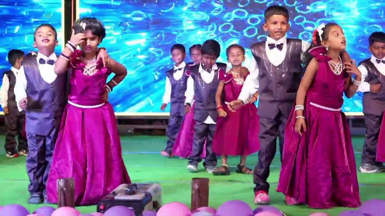 AKSHAYA GLOBAL SCHOOL 5th ANNUAL DAY  song 6