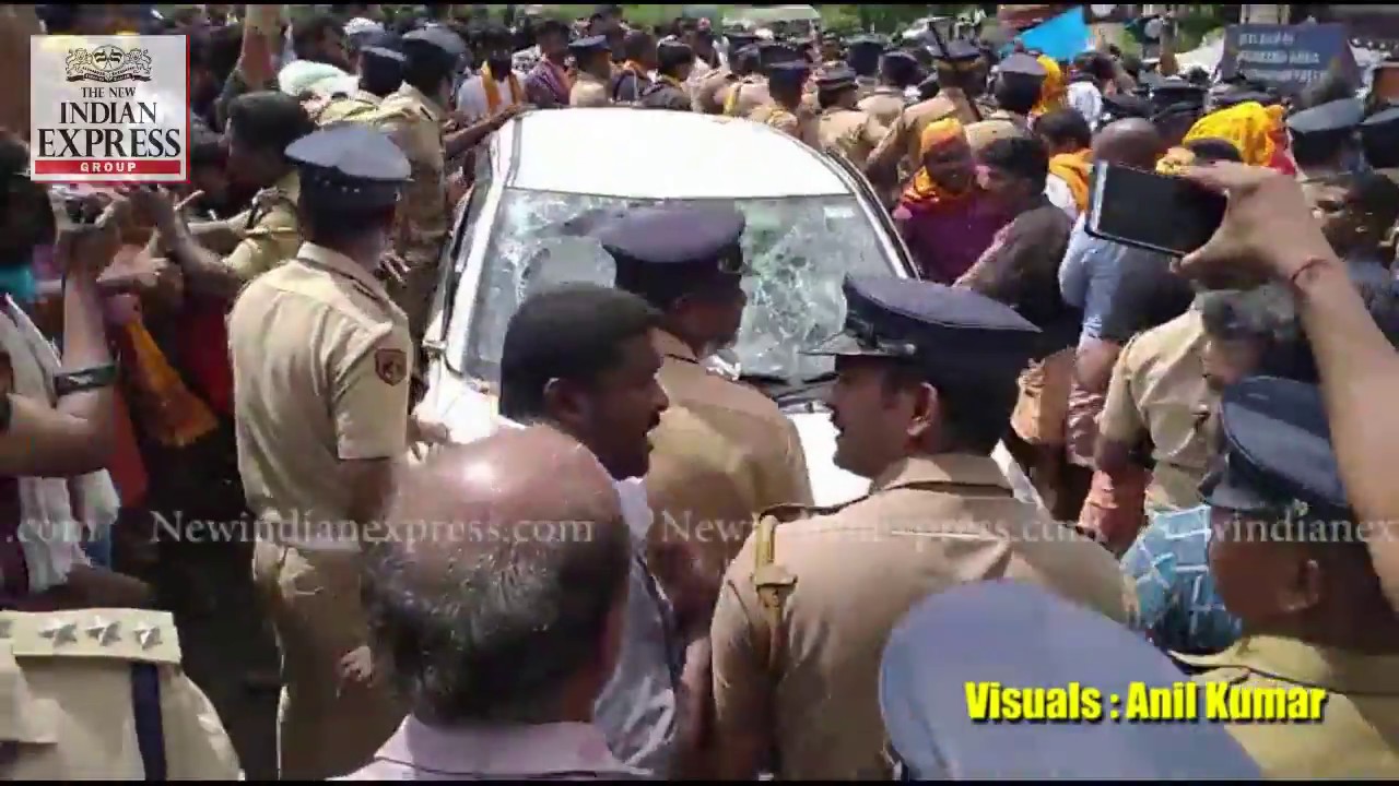 Women in Sabarimala: Vandalising a car in the name of Lord Ayyappa