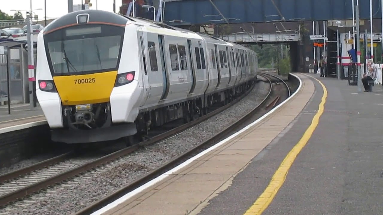 GM Trainspotting - Hendon - 29/08/2017