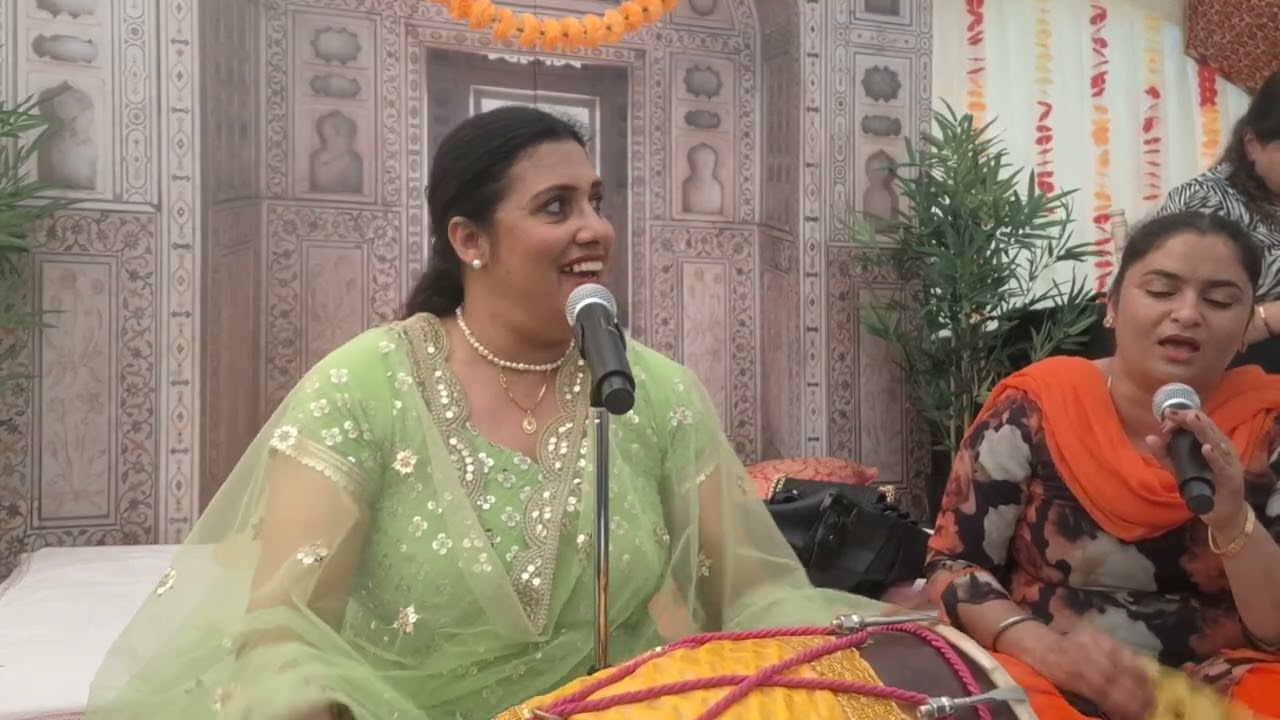Deep Kamal Ladies Sangeet UK (ਤੂੰਬਾ ਮੇਰੀ ਜਾਨ ਕੁੜੇ)