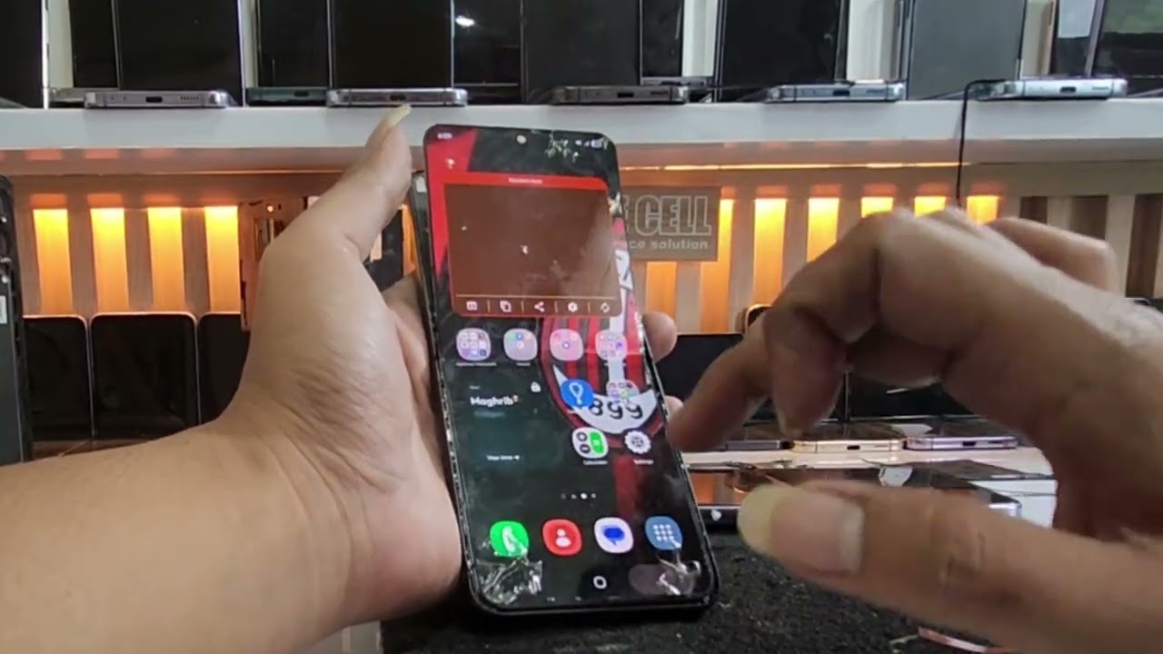 Proses penggantian fleksi pada samsung z flip 5 yang paling vital