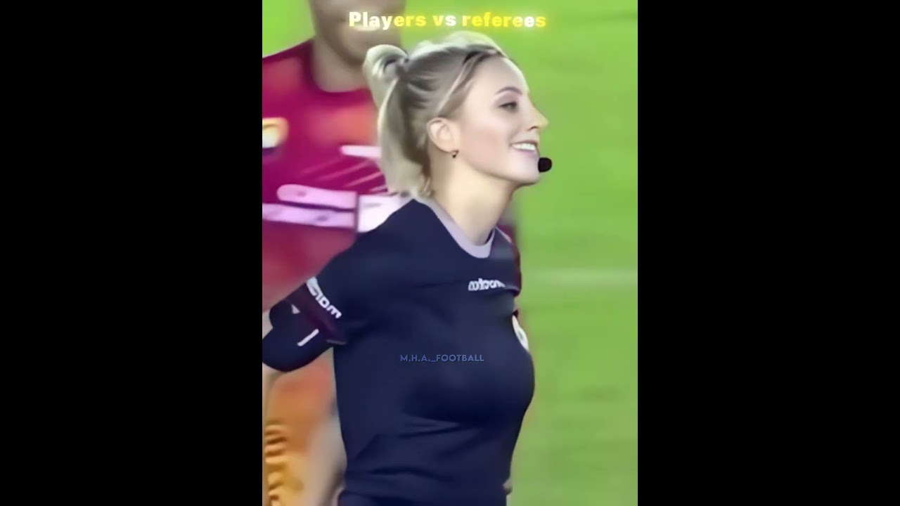 Players vs referees 🤯#football 