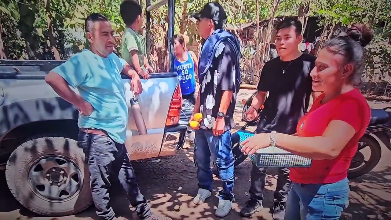 Chentia salio a vender como en los viejos tiempos mira la reacción de todos al ver que 