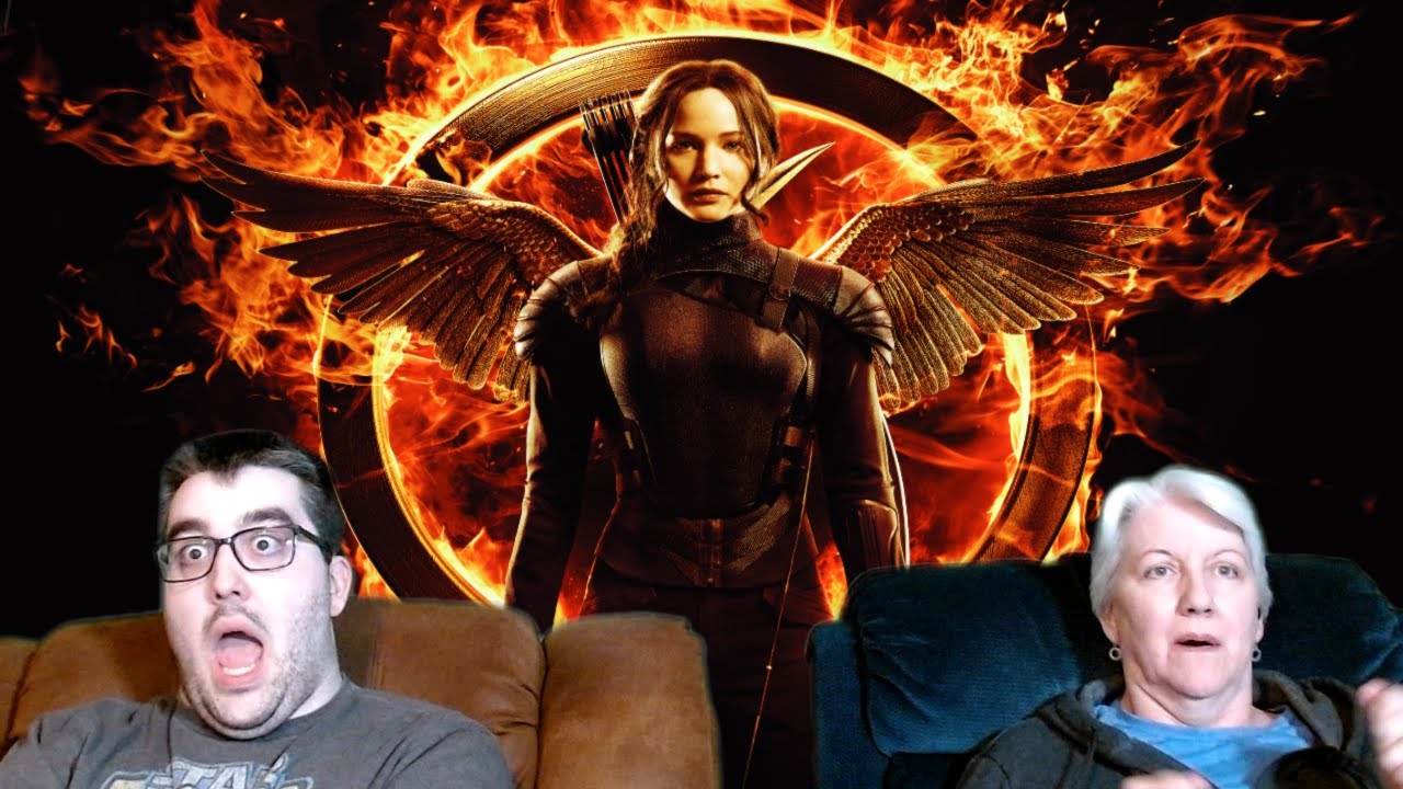 Vive la revolution!! Hunger Games: Mockingjay Part 1 Reaction