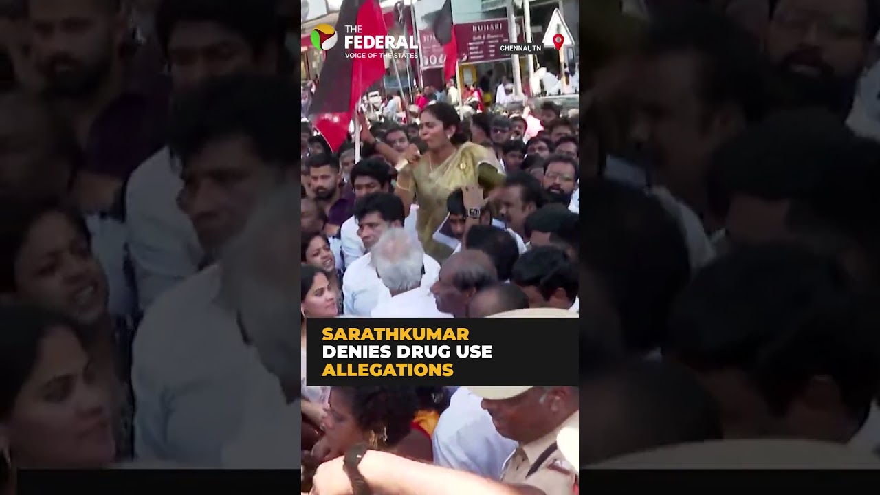 Police stop DMK protest against Sarathkumar in Egmore; Mayor Priya raises slogans | #shorts