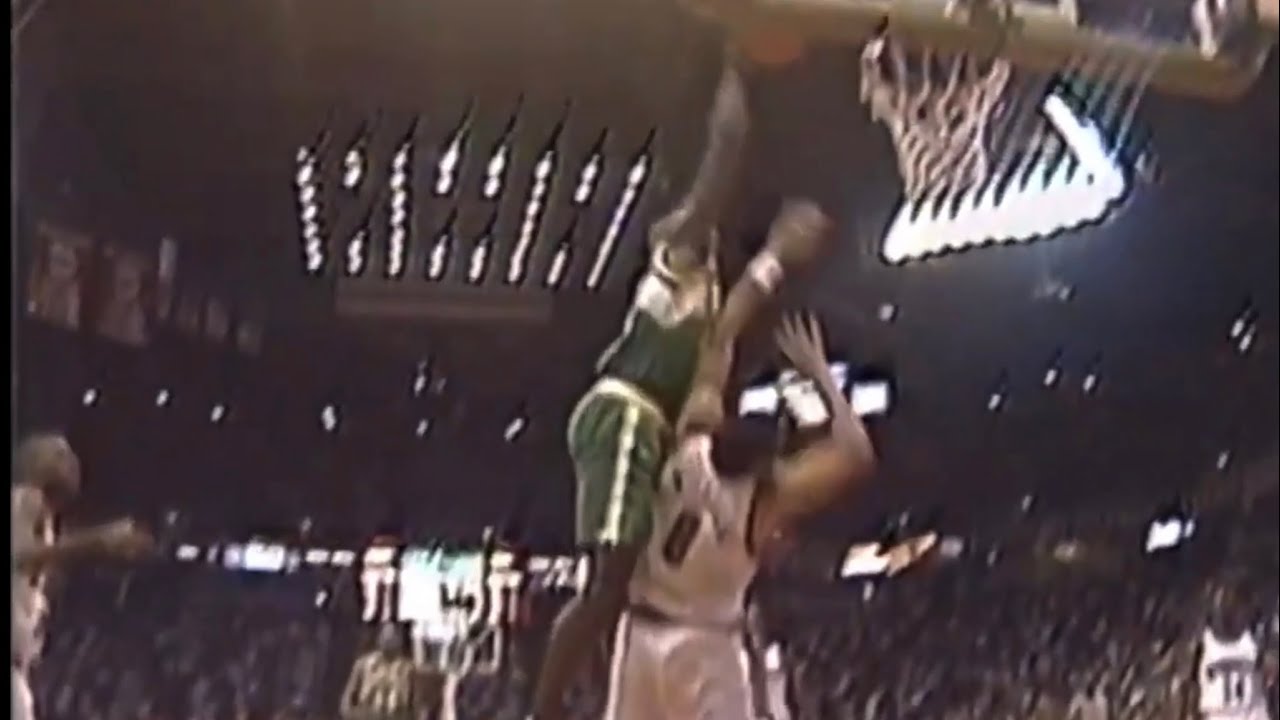 Shawn Kemp Poster Dunk on Brian Williams [Bison Dele] (1994 Playoffs Game 3)