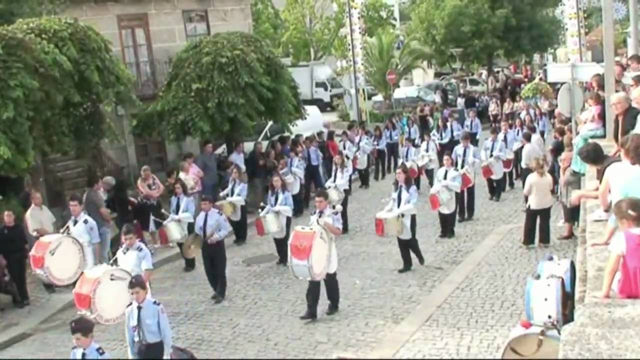 Ao Toque da Fanfarra