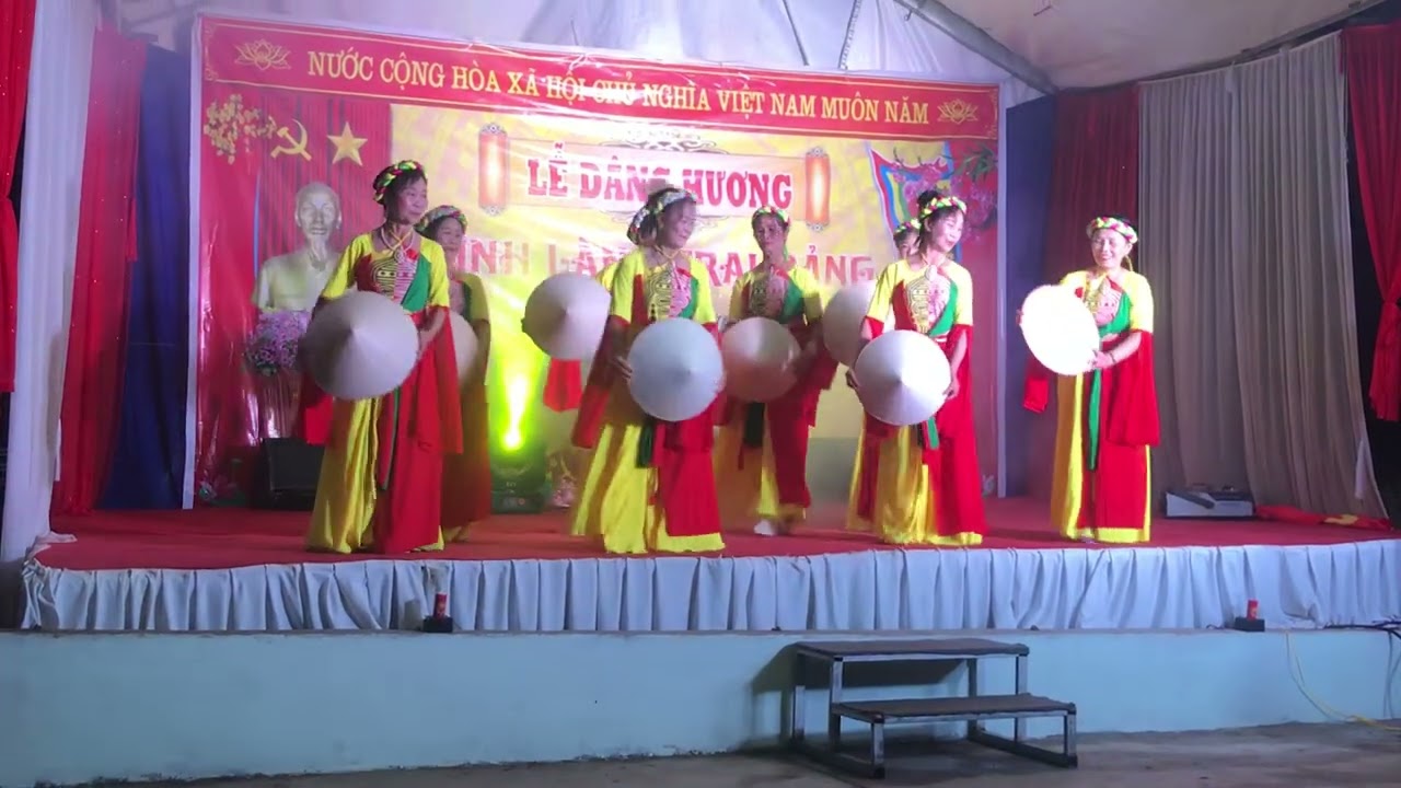 Giửi về quan họ clbdv thôn trại đảng thể hiện