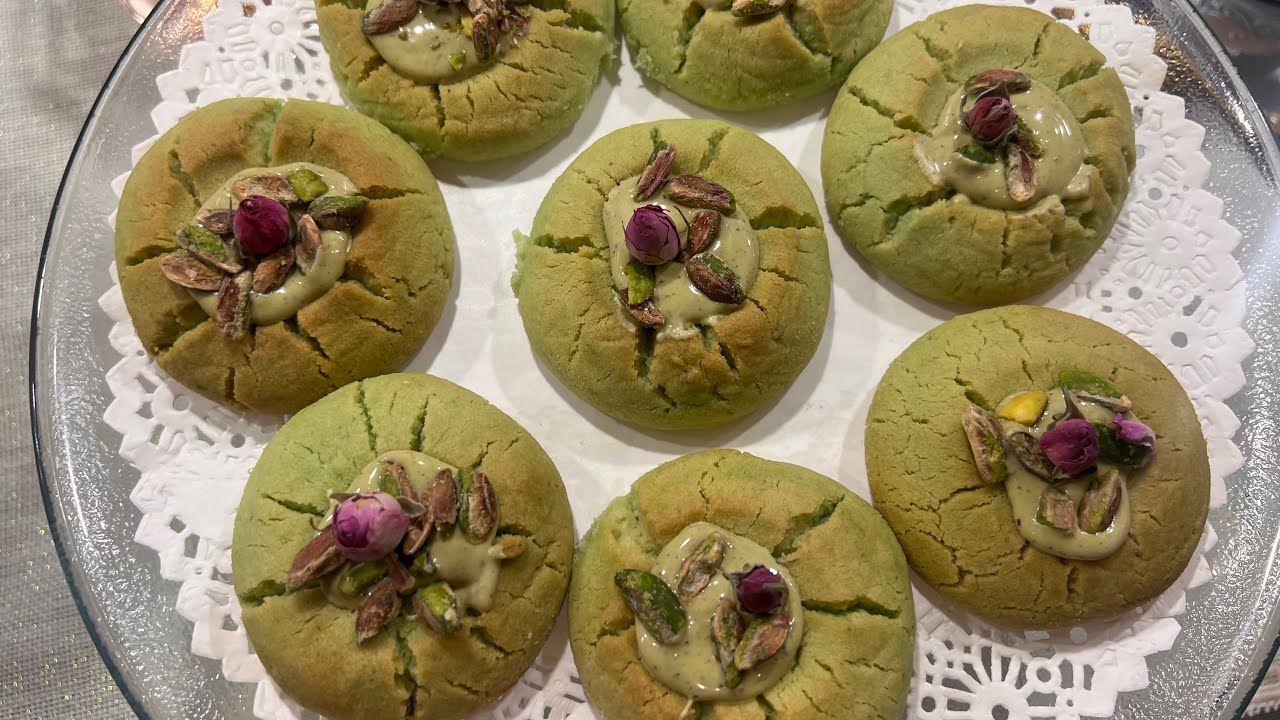 غريبة الفستق روعه