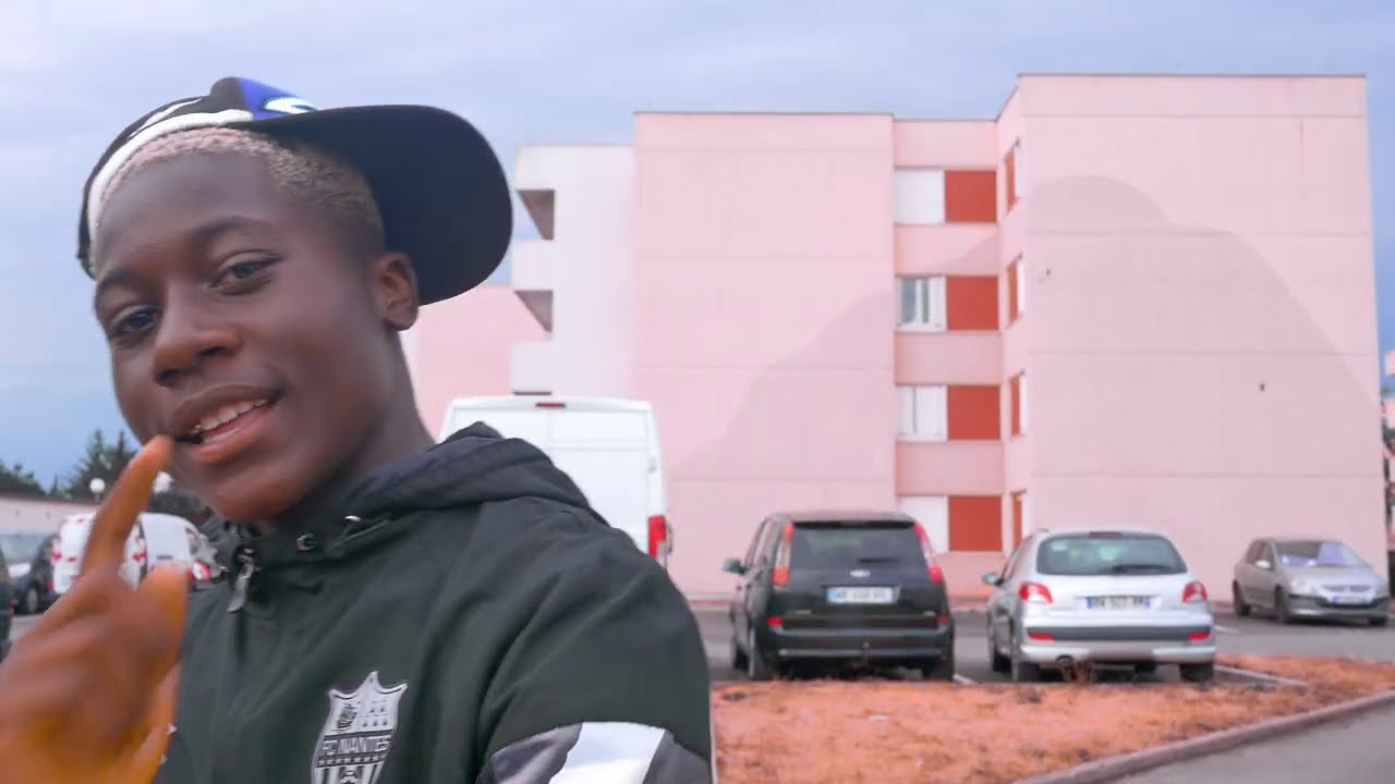 2.4secteur - Côté favélas (lavage 2 Misu Na Misu)