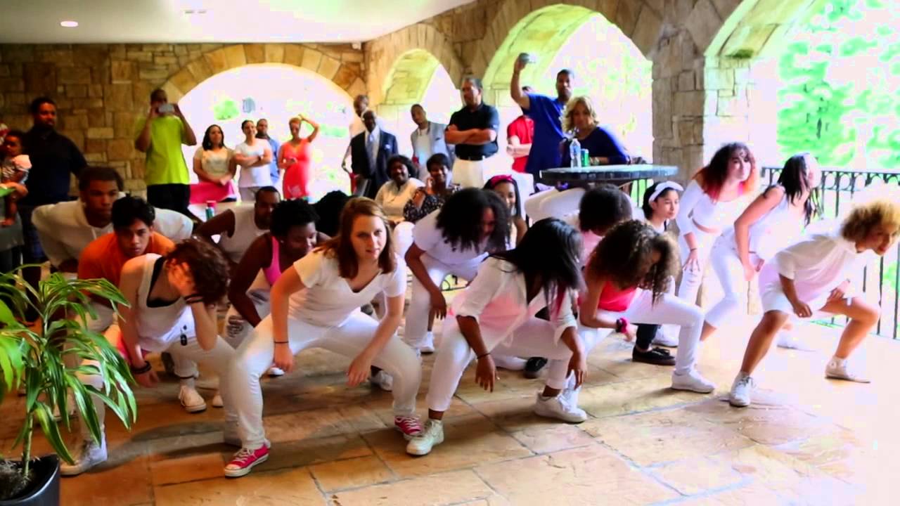 Madelyn's Sweet 16 Surprise Flash Mob - McLean, VA