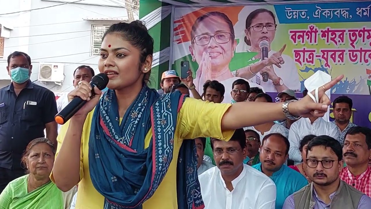 TMC leader Saayoni Ghosh  Metting in Bangaon. Desher Samay