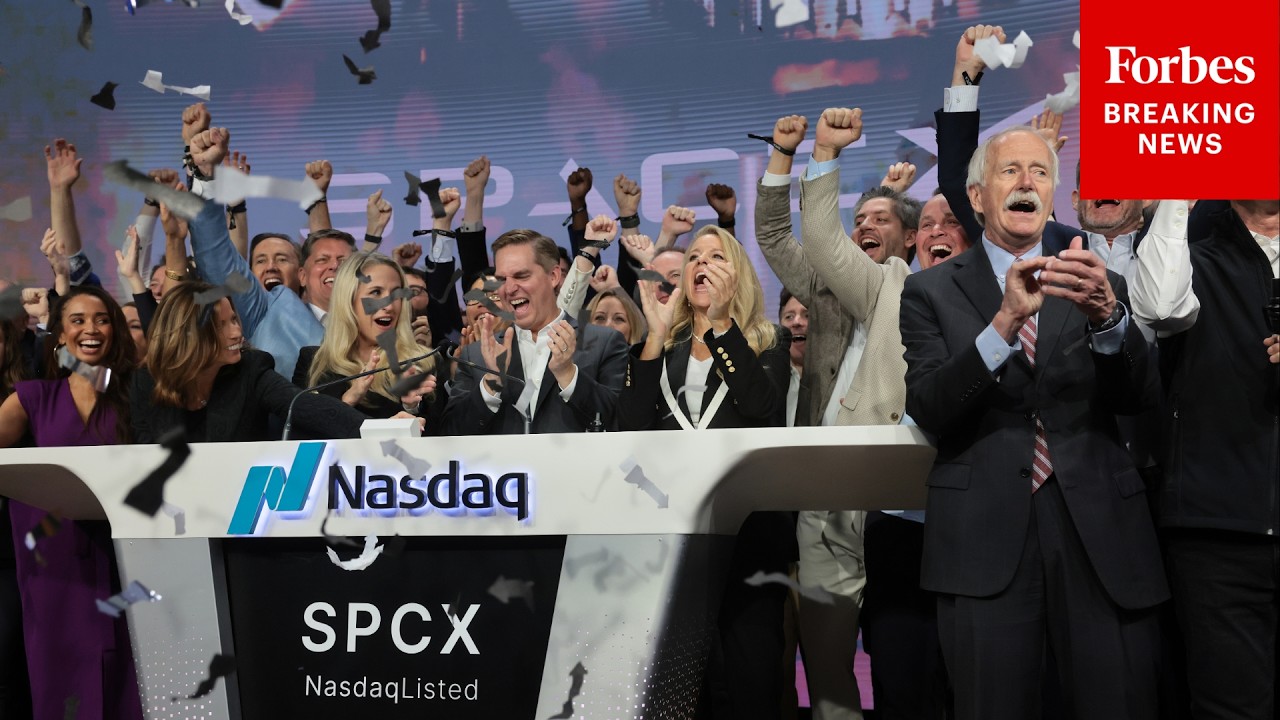 SpaceX Opens At $150&mdash;Surging 20% After Largest IPO Ever