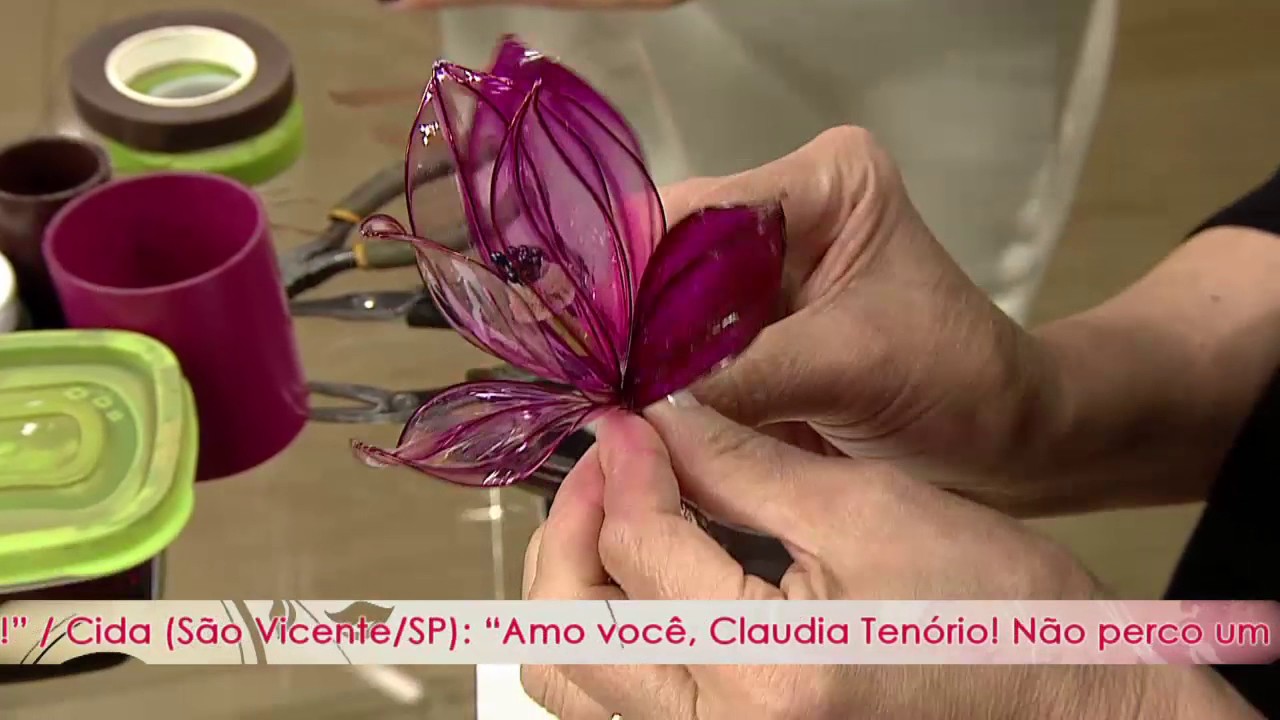 Aprenda a fazer uma linda flor em resina plástica! - 12/04/2017