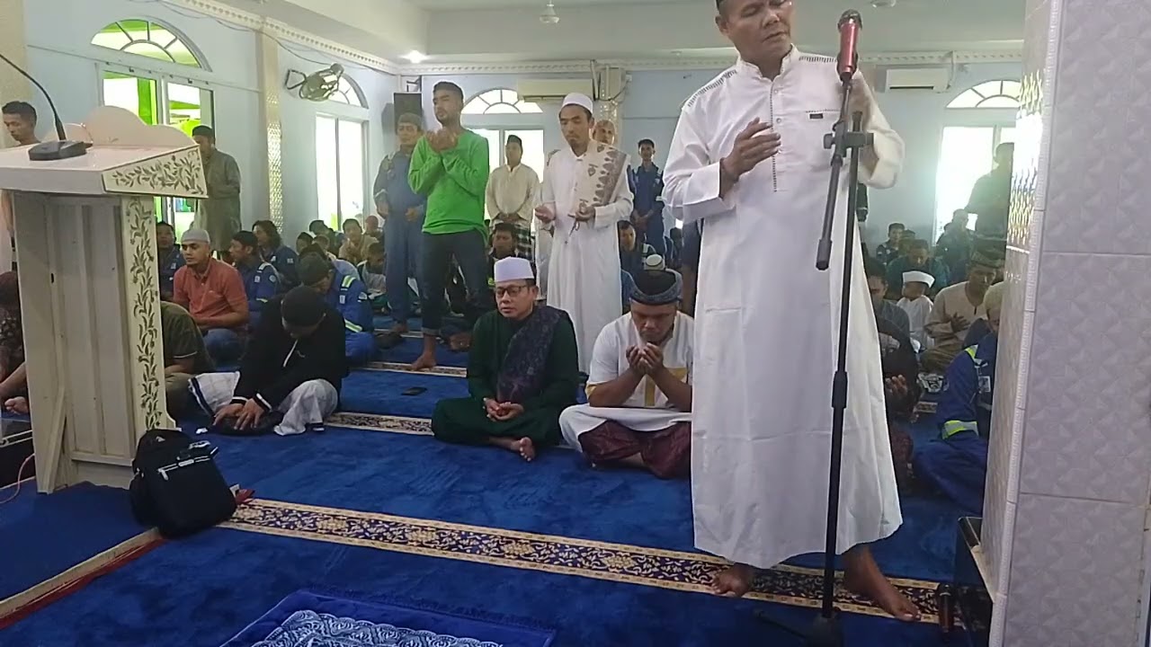 Sholat Jum'at Masjid Al-Falah Khotib Ustadz Zulkifli Lubis 