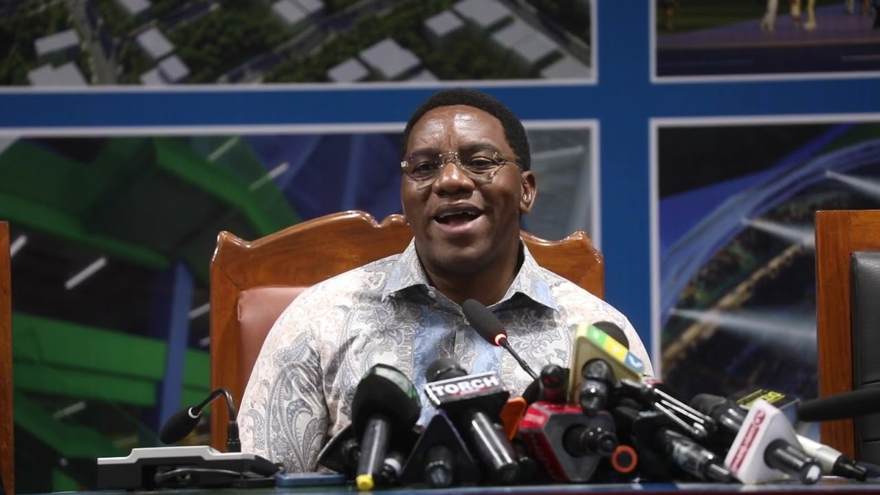MAkONDA: TUMEPOKEA CV ZA MAKOCHA WENGI ILA TUNABAKI NA GAMOND