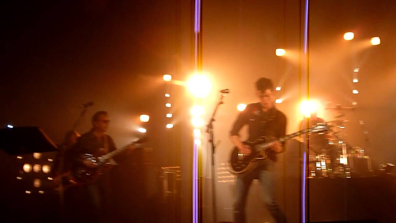 Richard Hawley & The Death Ramps ( Arctic Monkeys) -You And I live @ Olympia De Paris - Feb 3, 2012