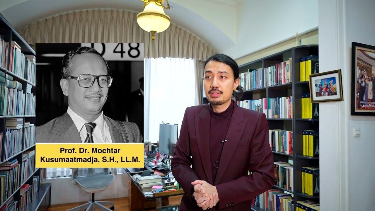 Library Tour with Pram | Pram's First Love