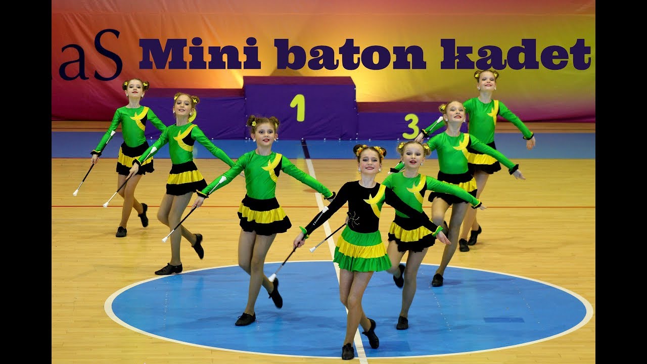 Mažoretky ROYAL • Mini baton kadet 2017