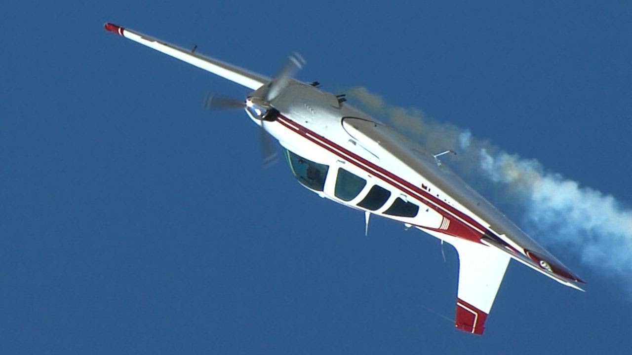 Beechcraft Bonanza Aerobatics at the Reno Air Races