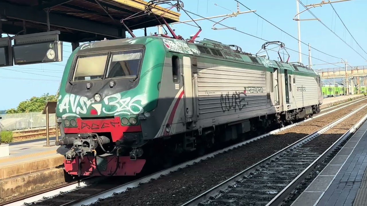 I treni di Agosto tra Pesaro-Falconara M.ma e Liguria