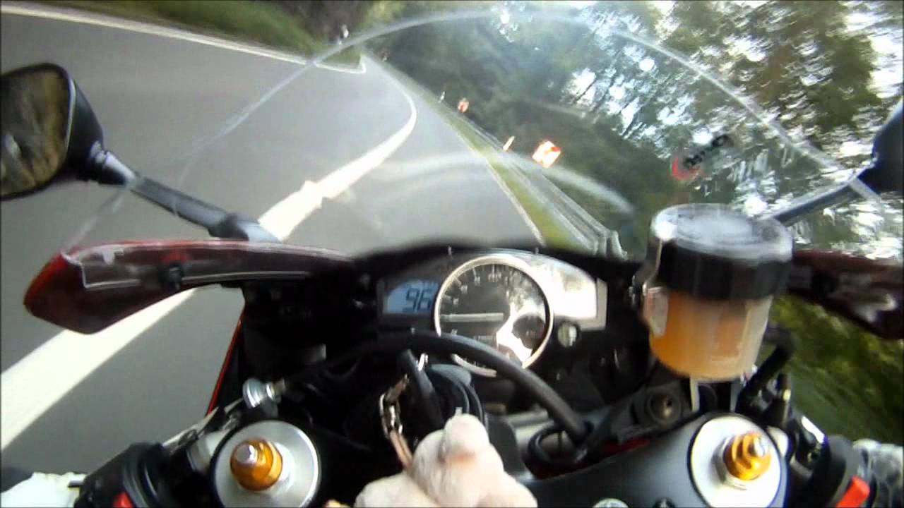Yamaha R1 rn12 GoPro 720p Taunus