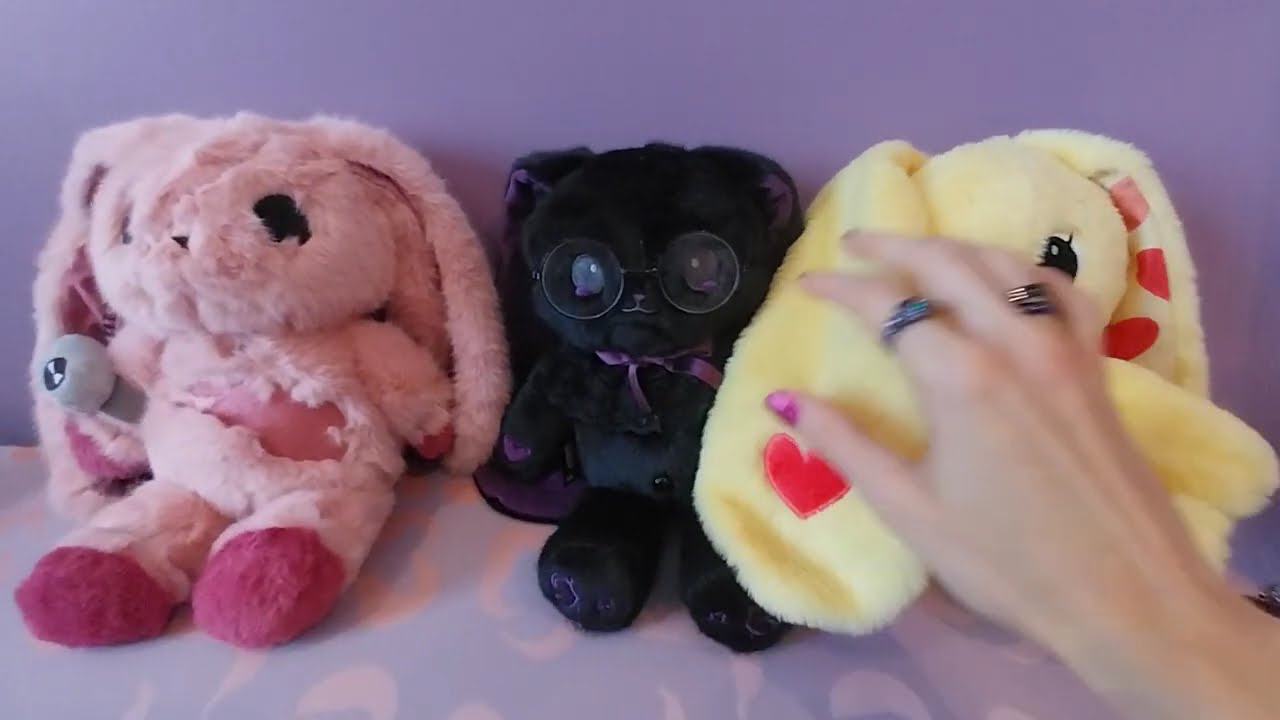 Unboxing Goth Shy Bunny, Mars Rabbit, and Endometriosis v1 by Plushie Dreadfuls 🖤